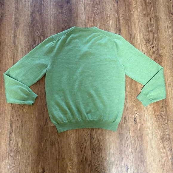Brooks Brothers Mens Large Green Extra Fine Italian Merino Wool V-Neck Sweater - Picture 8 of 8